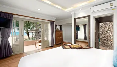 Fair House Beach Resort