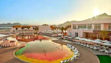 Fairmont Fujairah Beach Resort