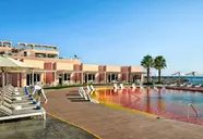Fairmont Fujairah Beach Resort