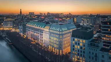 Fairmont Vier Jahreszeiten Hamburg