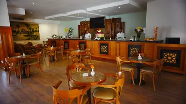 Falcon Naama Star