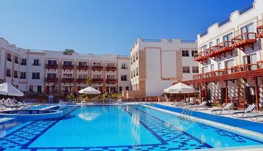 Falcon Naama Star