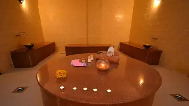 Falcon Naama Star