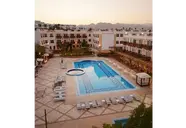 Falcon Naama Star