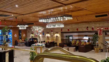 Falcon Naama Star
