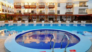 Falcon Naama Star