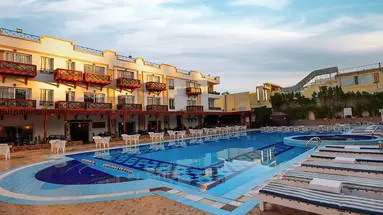 Falcon Naama Star