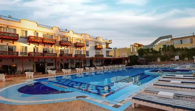 Falcon Naama Star