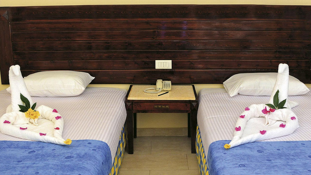 Fam Hotel & Resort (ex. Moon Resort)