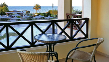 Fam Hotel & Resort (ex. Moon Resort)