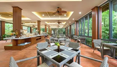 Famiana Green Villa