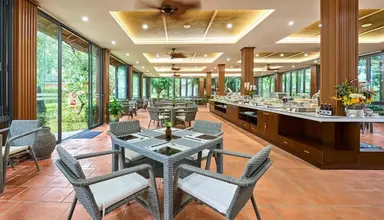 Famiana Green Villa