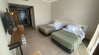 Faraana Reef Resort