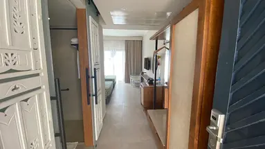 Faraana Reef Resort