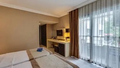 FAROS PREMIUM BEACH