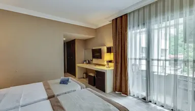 FAROS PREMIUM BEACH