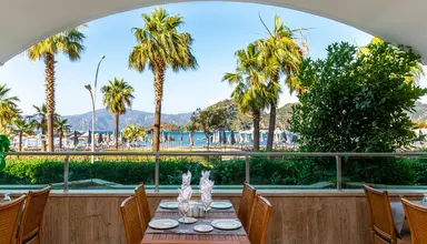 FAROS PREMIUM BEACH