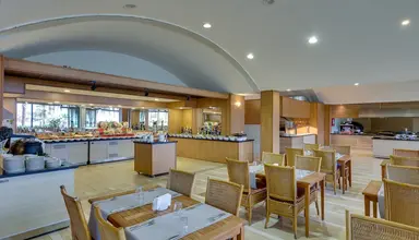 FAROS PREMIUM BEACH