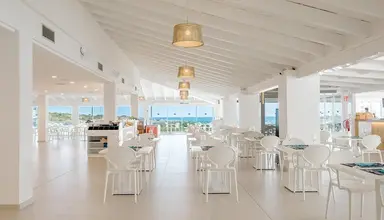Fergus Carema Beach Menorca