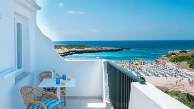 Fergus Carema Beach Menorca