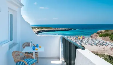 Fergus Carema Beach Menorca