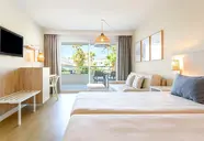 Fergus Club Palmanova Park