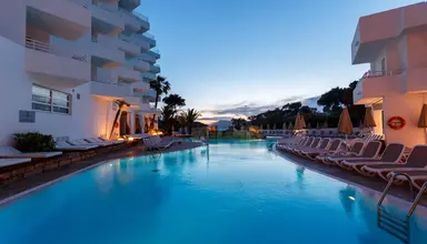 Fergus Style Cala Blanca