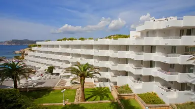 Fergus Style Cala Blanca
