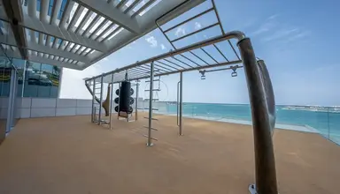 FIVE Luxe