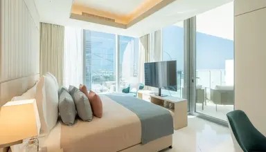 FIVE Luxe
