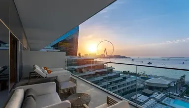 FIVE Luxe