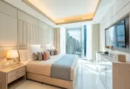 FIVE Luxe