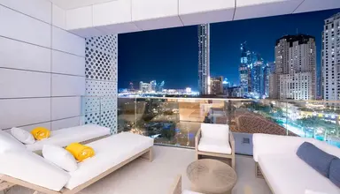 FIVE Luxe