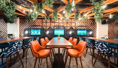 FIVE Luxe