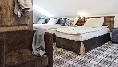 Five Stars Bed & Breakfast