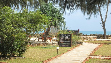 Flame Tree Cottages