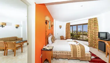 Flamenco Beach & Resort