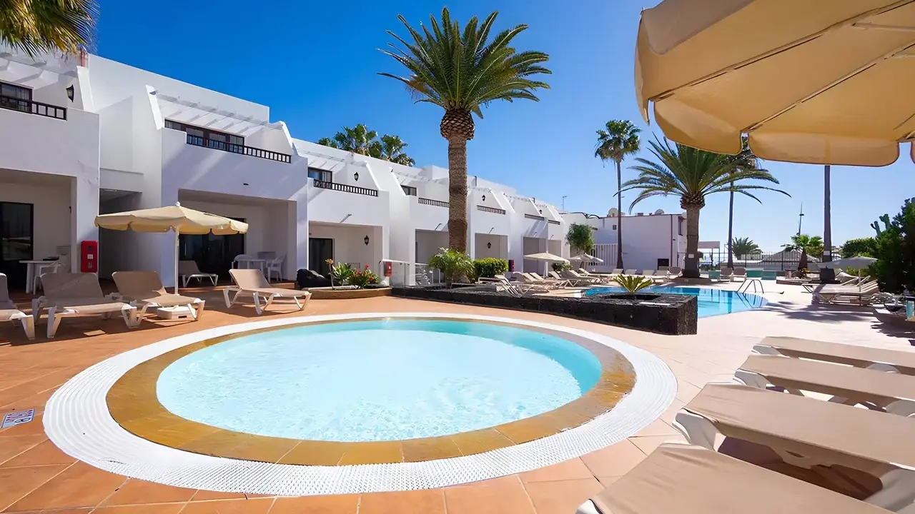 Flamingo Apartments (Puerto del Carmen)