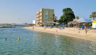 Flamingo Beach Resort