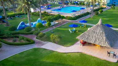 Flamingo Beach Resort