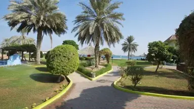 Flamingo Beach Resort