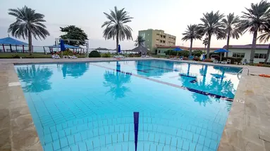 Flamingo Beach Resort