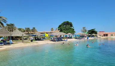 Flamingo Beach Resort