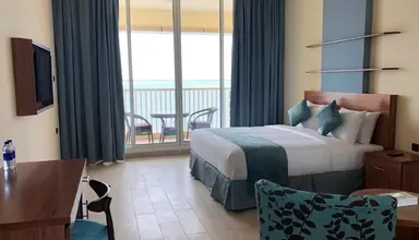 Flamingo Beach Resort