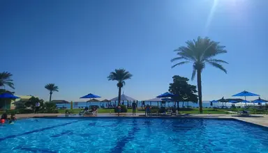 Flamingo Beach Resort