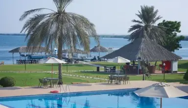 Flamingo Beach Resort
