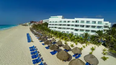 Flamingo Cancun Resort & Plaza