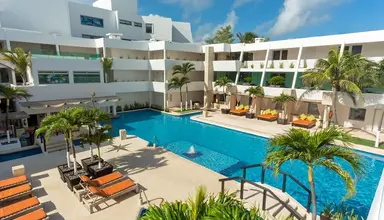Flamingo Cancun Resort & Plaza