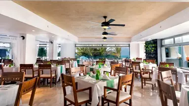 Flamingo Cancun Resort & Plaza