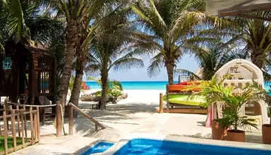 Flamingo Cancun Resort & Plaza